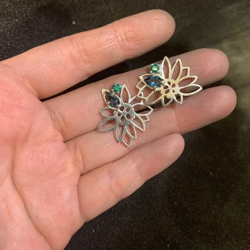 Flower pattern London blue topaz green Christal brilliant cutting silver earring