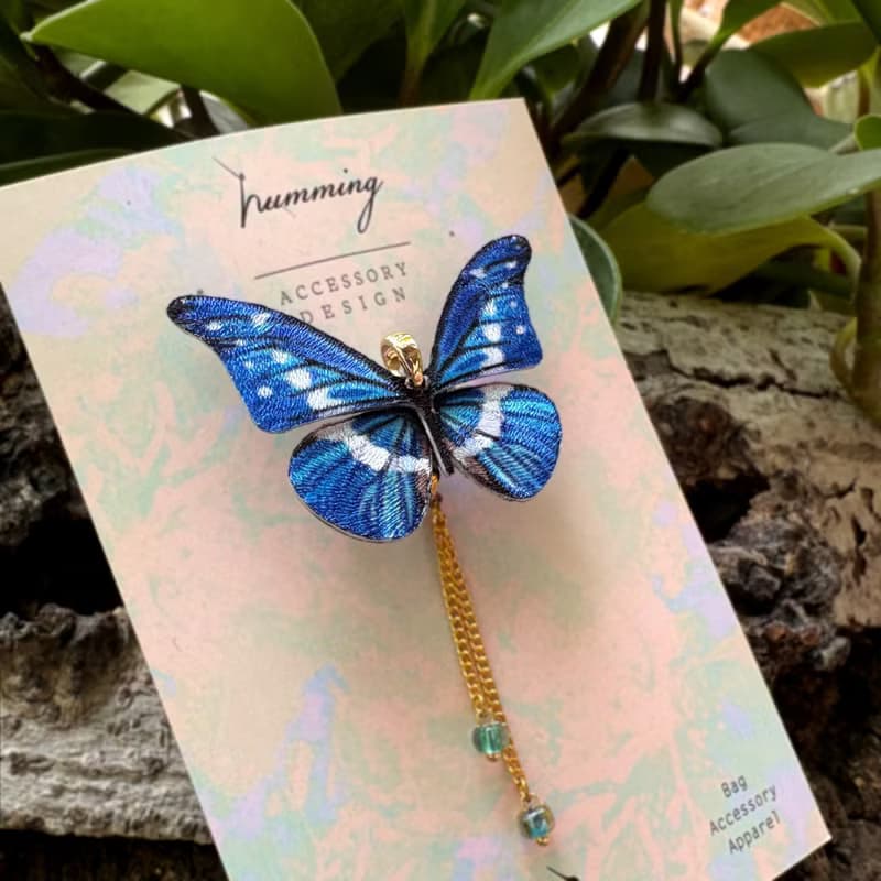 胸針 光明女神閃蝶 刺繡 手工 蝴蝶 珍珠 禮物 禮盒 生日