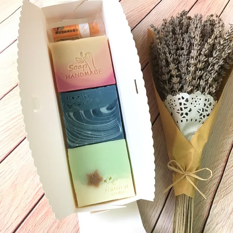 手工皂3入+沙棘油潤唇膏