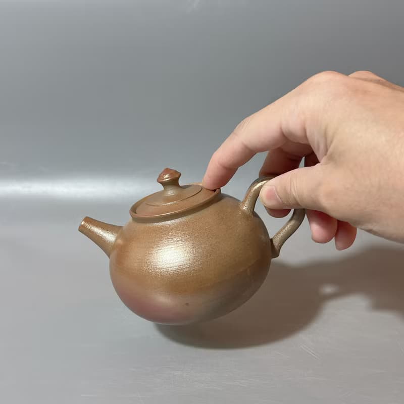 柴燒古樸落灰金彩茶壺 / 小平凡手作