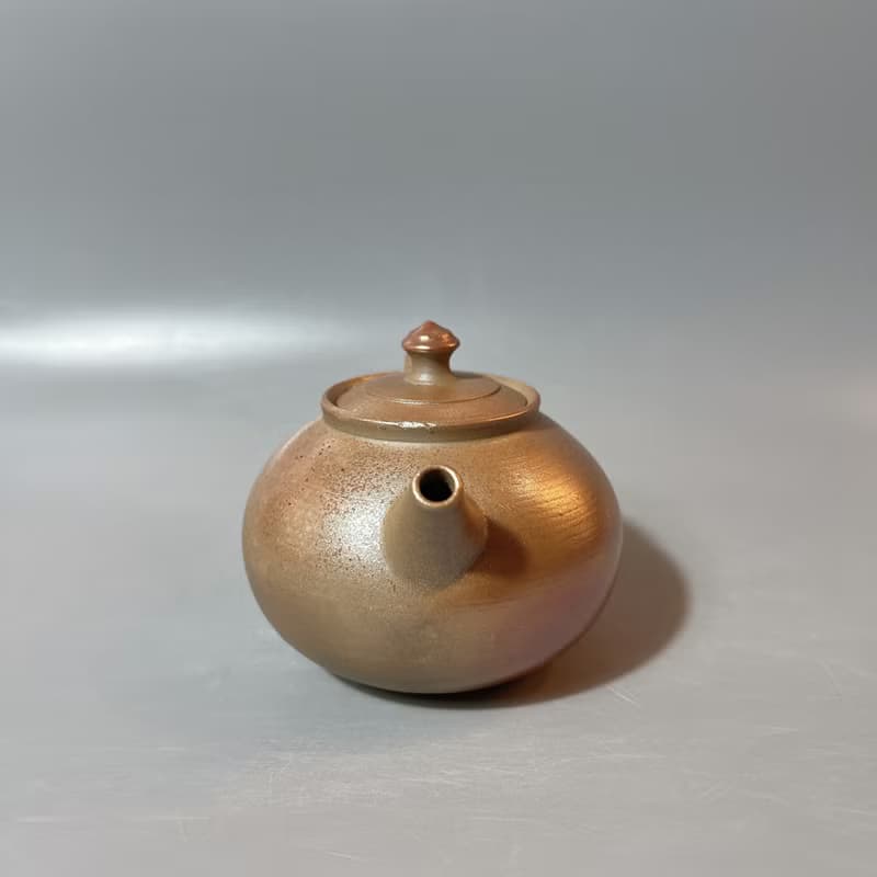 柴燒古樸落灰金彩茶壺 / 小平凡手作