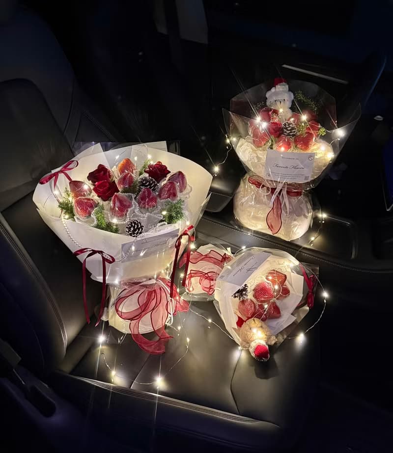 WANYI草莓玫瑰花束 不能莓有你 草莓花束 草莓花 鮮花 聖誕節