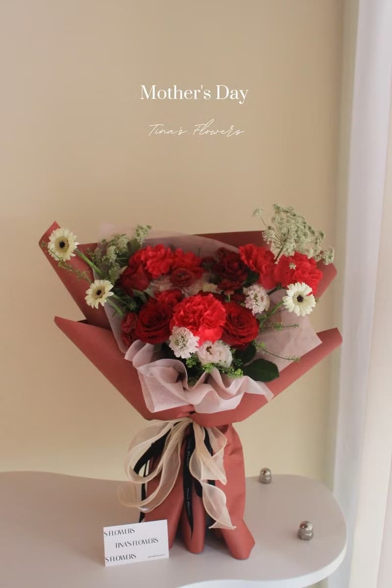 康乃馨花束 母親節鮮花花束 母親節花禮 紅色系
