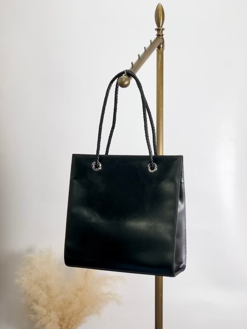 【 日本直送　名牌中古包 】Cartier カルティエ ハンドバッグ ブラック パンテール レザー vintage ヴィンテージ オールド amhwat