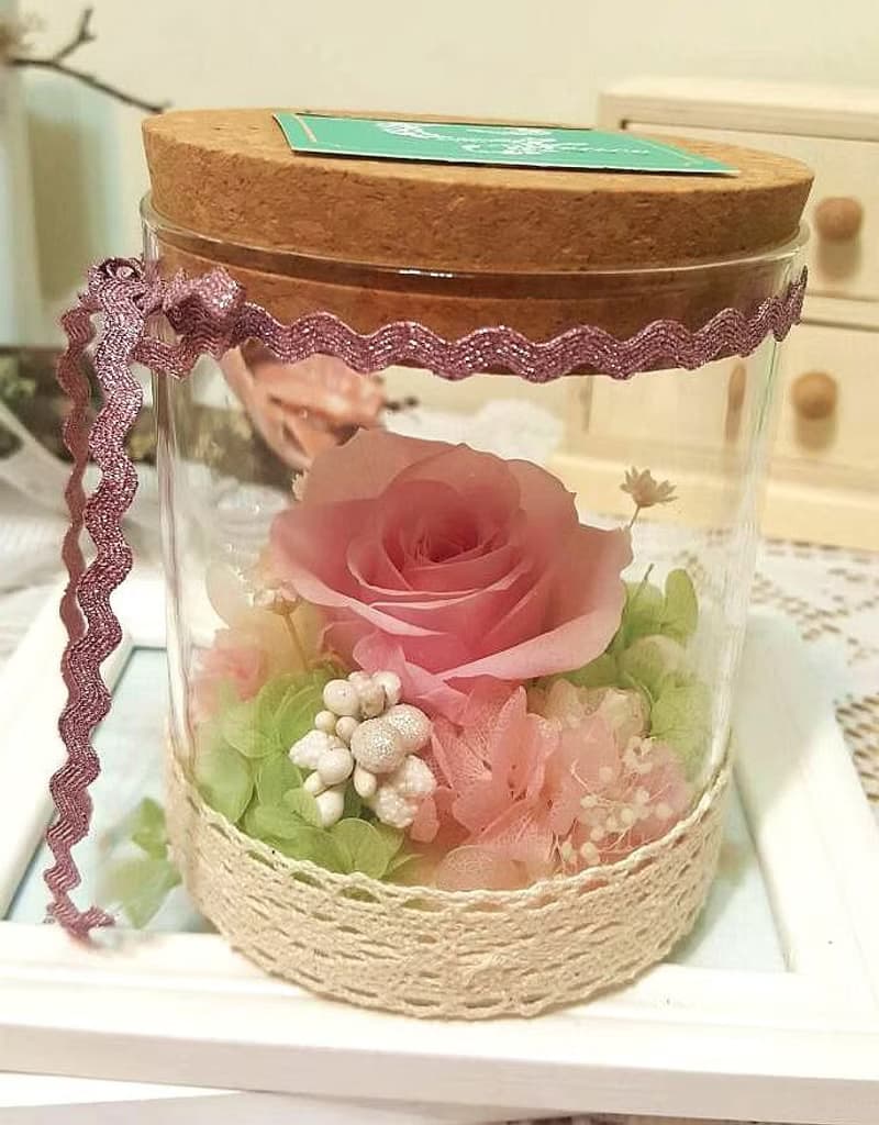  l 瓶中精靈  帶燈玻璃瓶花禮-純愛粉 l *情人*愛情*裝飾*不凋花.恆星花.永生花*交換禮物