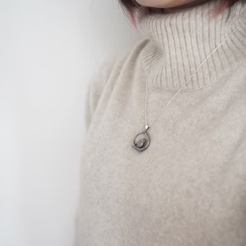 セキセイインコのペンダント