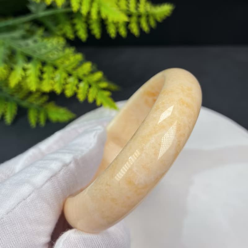 精品 黃色方解石手鐲 61MM 冰潤高瓷玉化雙天眼千層 財氣調和脈輪