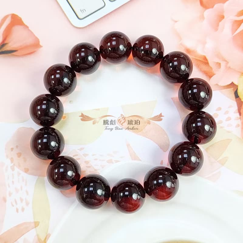 騰彪琥珀 天然琥珀蜜蠟 葡萄紅色血珀 藏級單圈 素色手鍊