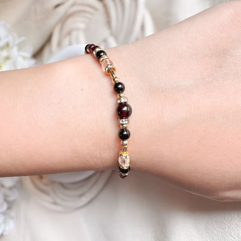 牡羊座水晶手鍊手環 | 石榴石、黑碧璽、白水晶 | 十二星座守護石