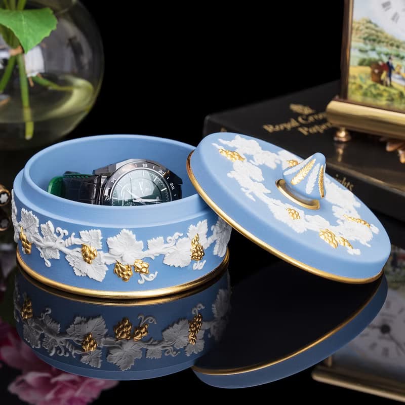 wedgwood 1968真金葡萄葉浮雕華美首飾盒 手錶飾品收納盒