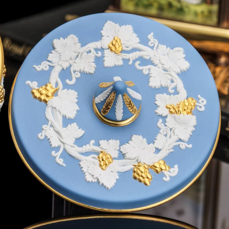wedgwood 1968真金葡萄葉浮雕華美首飾盒 手錶飾品收納盒