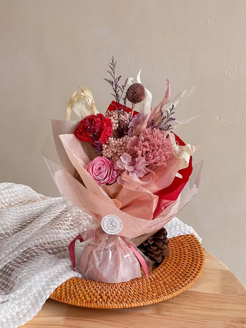 畢業來點—蛋糕沙拉 x 不凋乾燥花花束