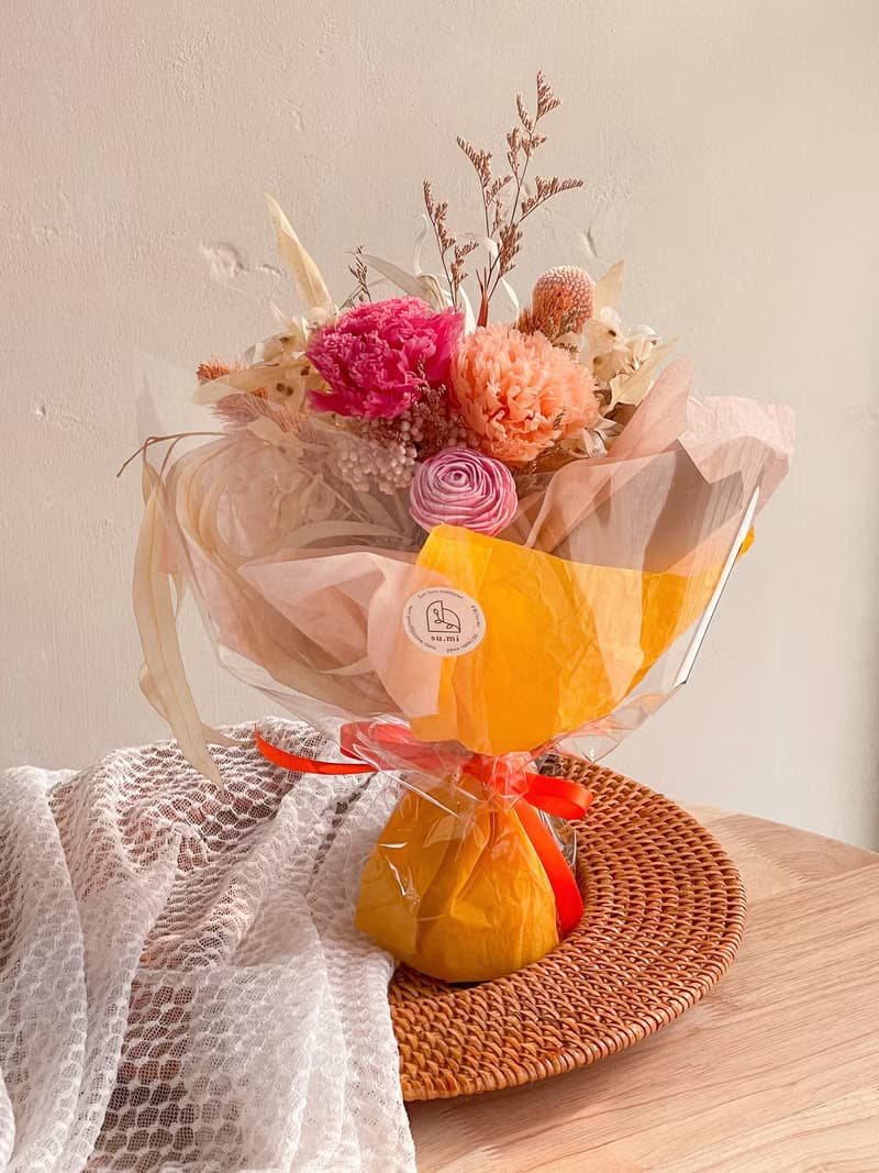 畢業來點—蛋糕沙拉 x 不凋乾燥花花束