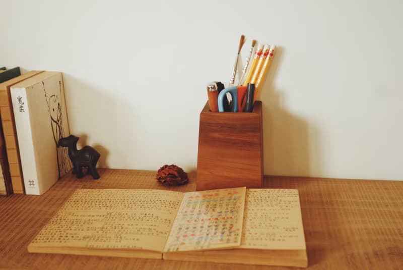 ShouZhuo handmade---手繪筆筒