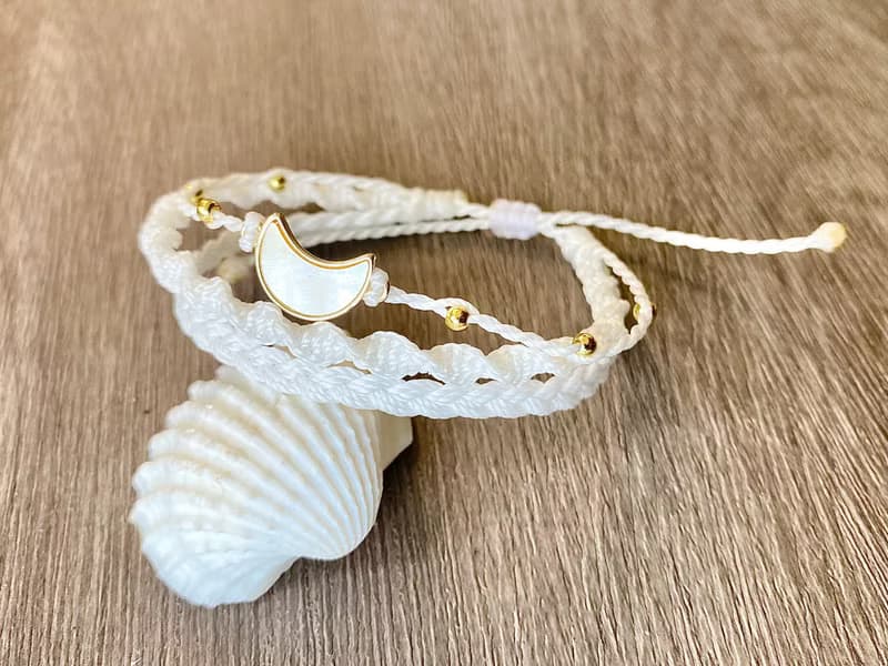 露娜 | 手工防水蠟線 | 休閒時尚