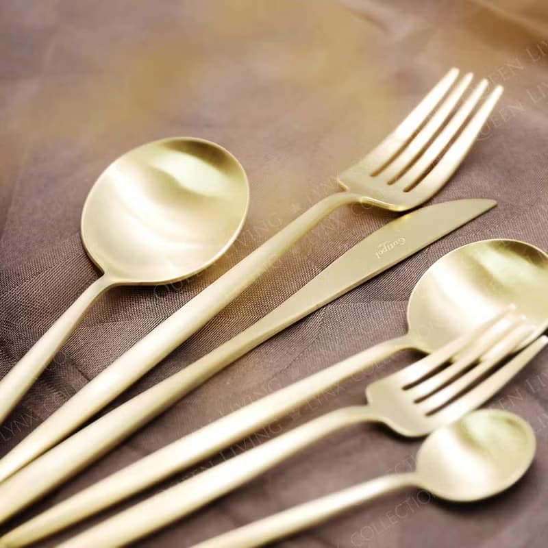 葡萄牙 Cutipol MOON香檳金不鏽鋼 17CM 點心叉