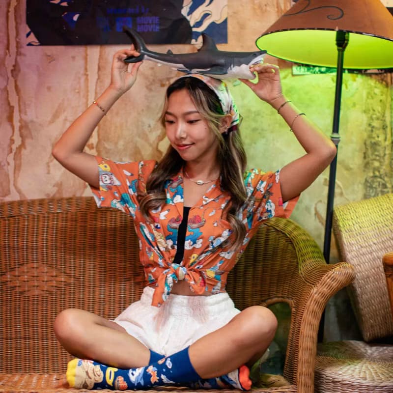 香港原創設計  中性夏威夷裇 MOViE MANIA 鯊膽招財貓