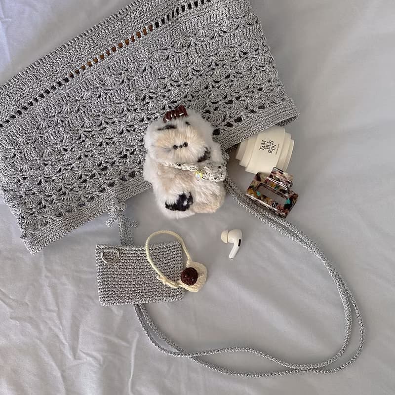Cat keychain charm crochet doll : White Chocolate (Includes 2 bags)