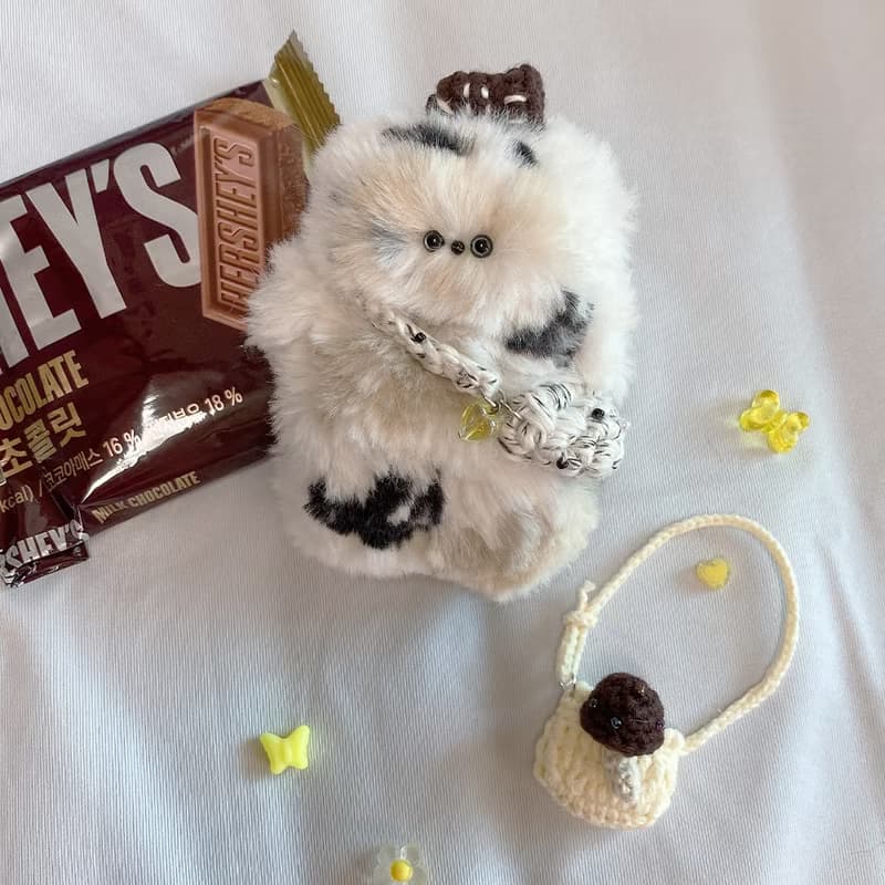 Cat keychain charm crochet doll : White Chocolate (Includes 2 bags)
