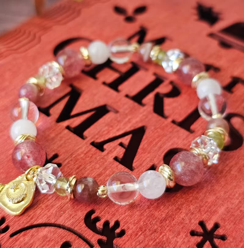 聖誕樂隊-橄欖石/紅碧璽/草莓晶/白幽靈/聖誕飾品/水晶手鍊