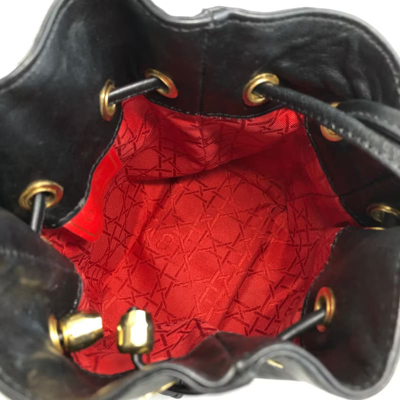 【 日本直送　名牌中古包 】Christian Dior クリスチャン ディオール ハンドバッグ ブラック チャーム レザー ミニバッグ 巾着 vpeaup
