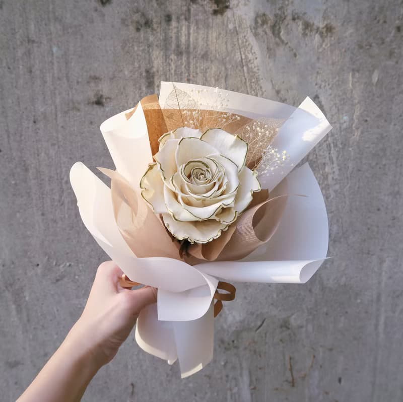 高人氣 厄瓜多永生玫瑰花束 新色登場 / 永生花 乾燥花 求婚 送禮