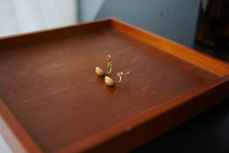 日本雜貨-金色果實古董夾式耳環