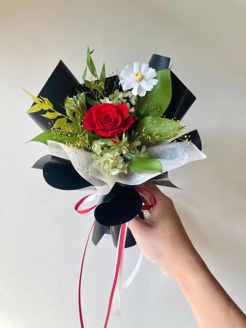 韓系自然風不凋花-永生玫瑰花束。情人節七夕生日禮物