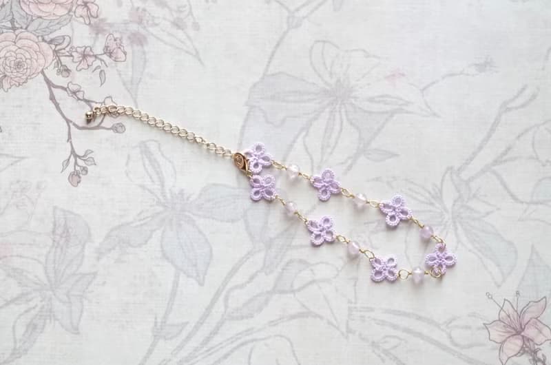 2月誕生石・タティングレースの小花とラベンダーアメジストのブレスレット
