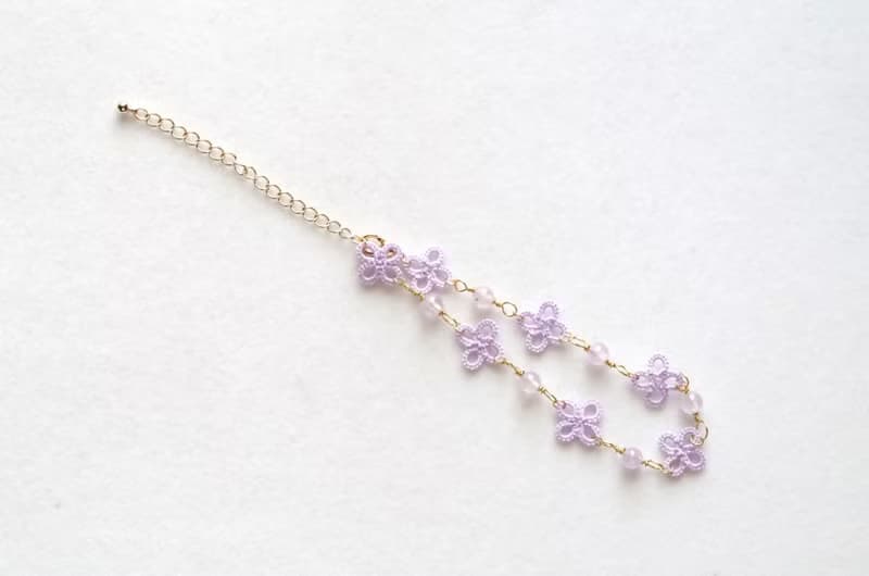 2月誕生石・タティングレースの小花とラベンダーアメジストのブレスレット