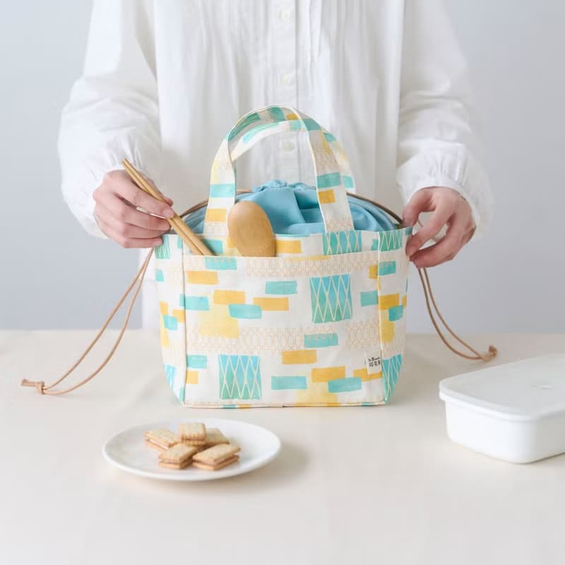 束口便當袋/鐵花窗磚牆/萊姆橙黃/經典新色IV