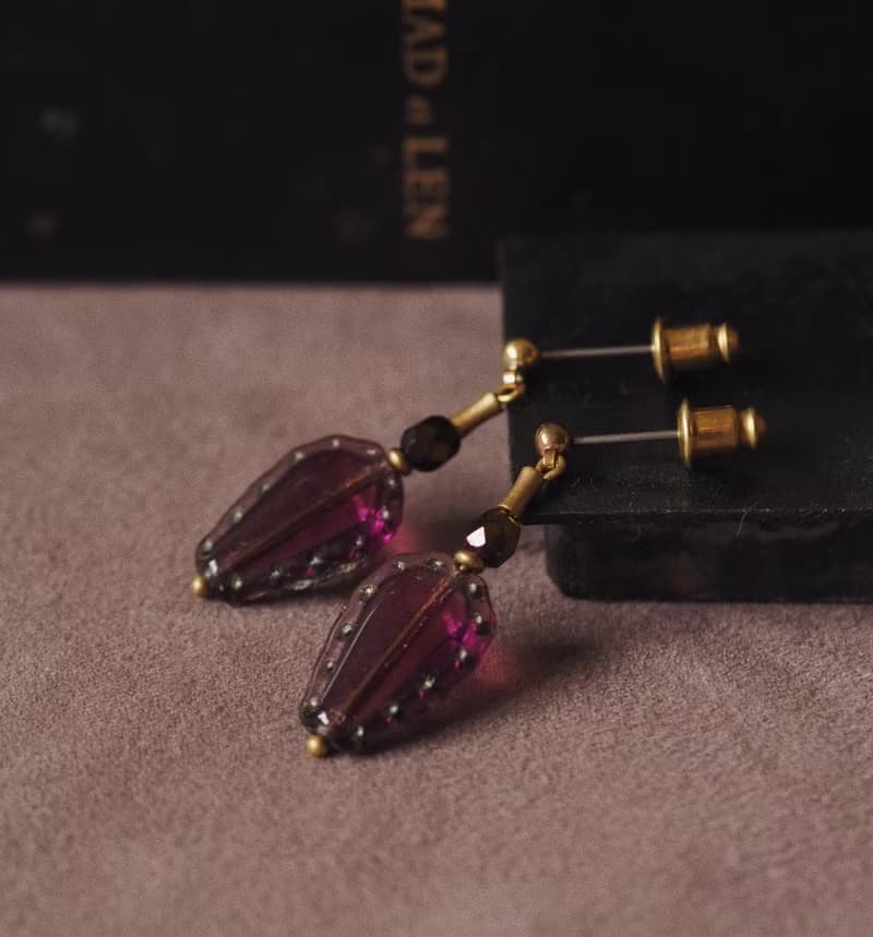 古典香水玻璃珠耳環 深紫