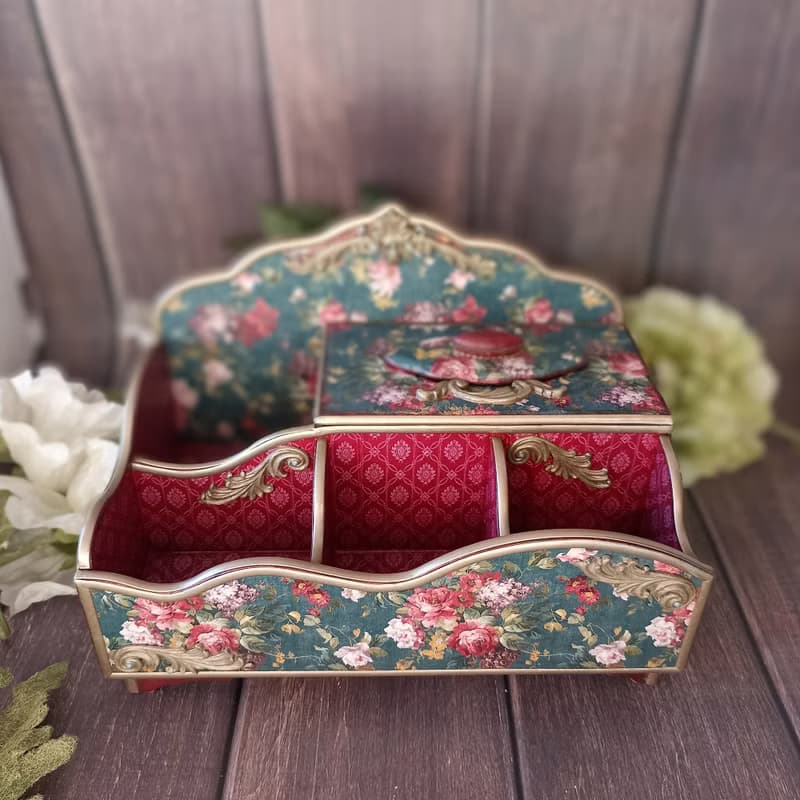 Red desktop organizer, Green organizer, storage holder, European classics style