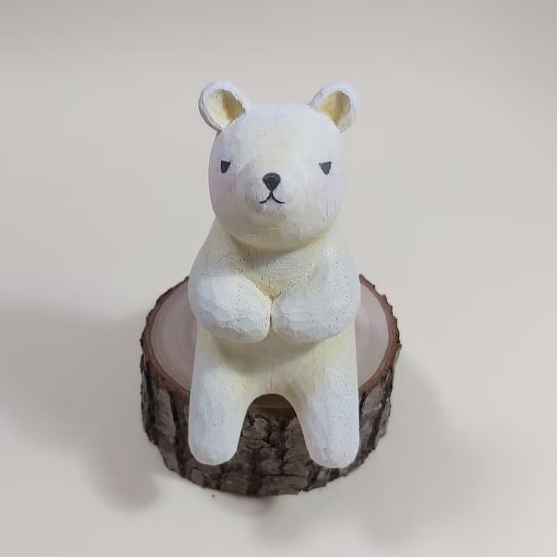 白熊木雕藝術品