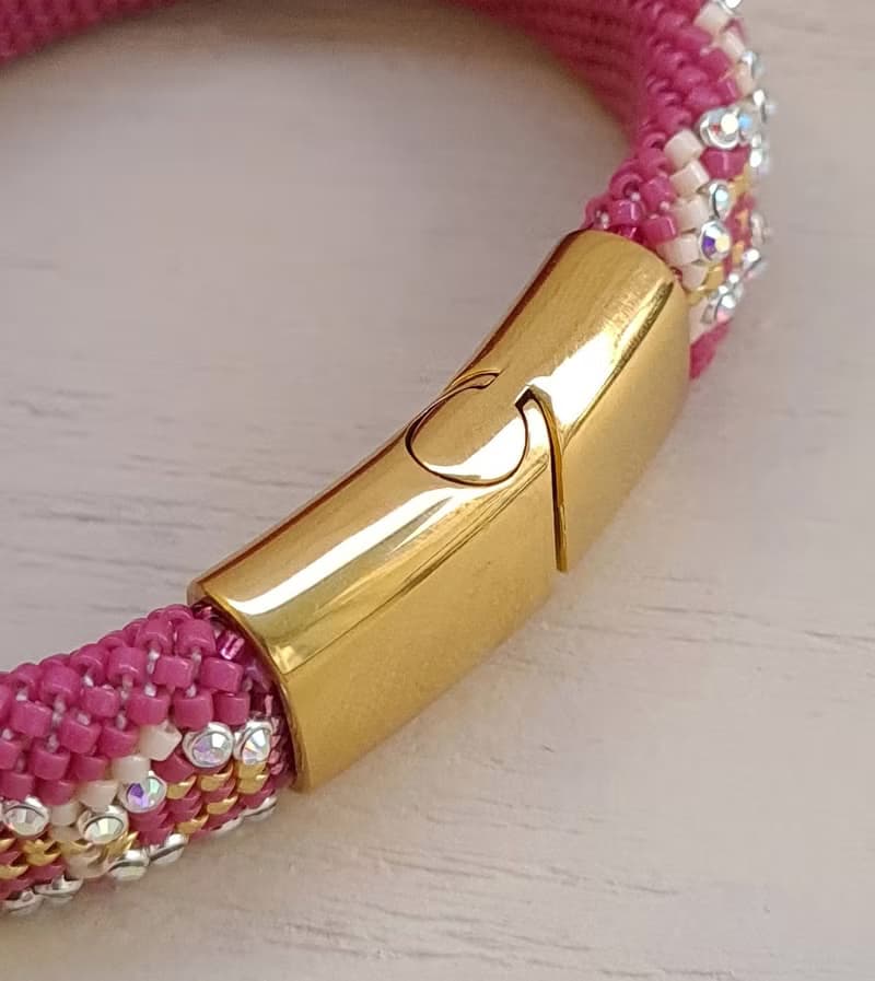 Crystal Bracelet Crochet Bracelet For Women Handmade Jewelry 水晶手鍊 创意礼物 收纳用品
