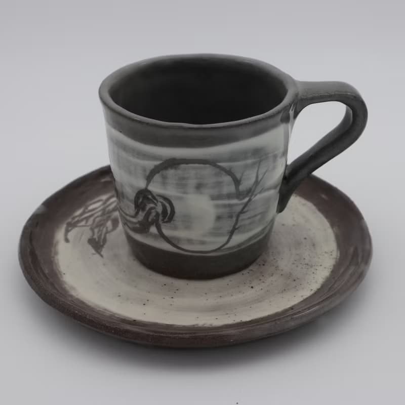 カブのお皿とマグカップ