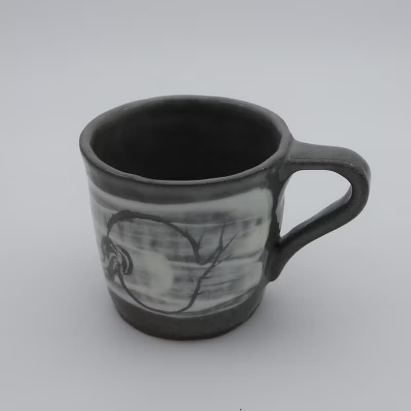 カブのお皿とマグカップ