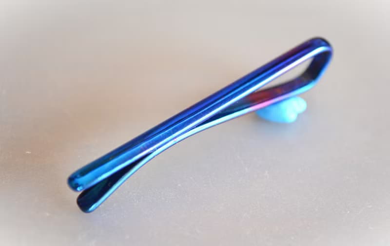 Titanium tie bar・純チタンネクタイピン=夜空色=5３mm・B