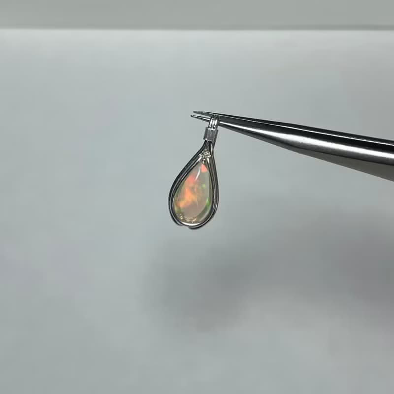 歐泊水滴吊墜十月生辰石誕生石項鍊 手工純銀鑲嵌天然石項鍊