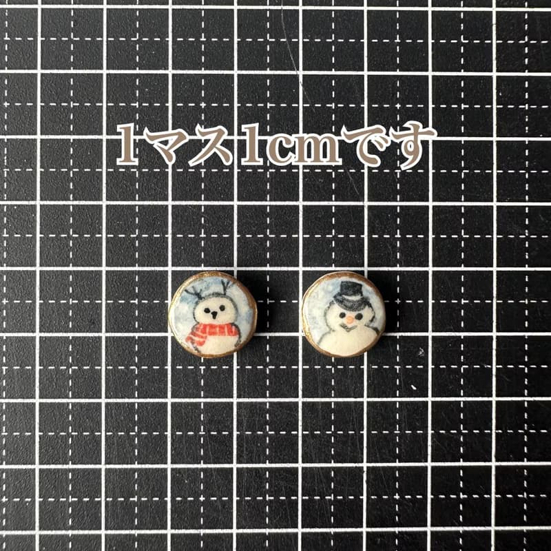雪だるま 金継ぎ 陶器 ピアス イヤリング ノンホールピアス スノーマン マフラー 帽子 ハット 白 ホワイト 赤 レッド 黒 ブラック ゴールド 金 オレンジ