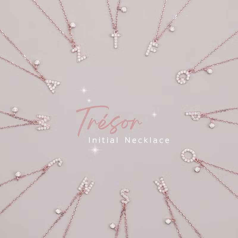Trésor 字母頸鏈