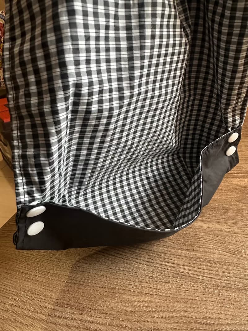 經典黑白格 幼兒 兒童 中性 成長型 快乾 防水 露營 餐食 圍兜
