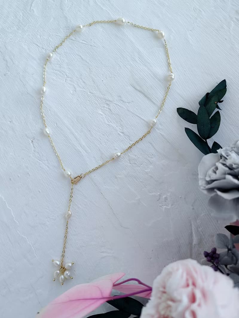 Pearl Y Lariat Necklace in14K Gold Filled. Pearl Drop Lariat.