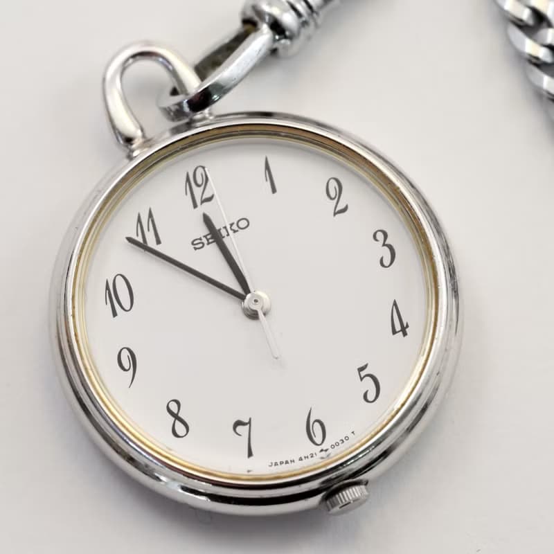 送料無料 SEIKO 4N21-0022 クォーツ 女性用 懐中時計 ホワイト 懷錶 配件 古董錶 日本直送