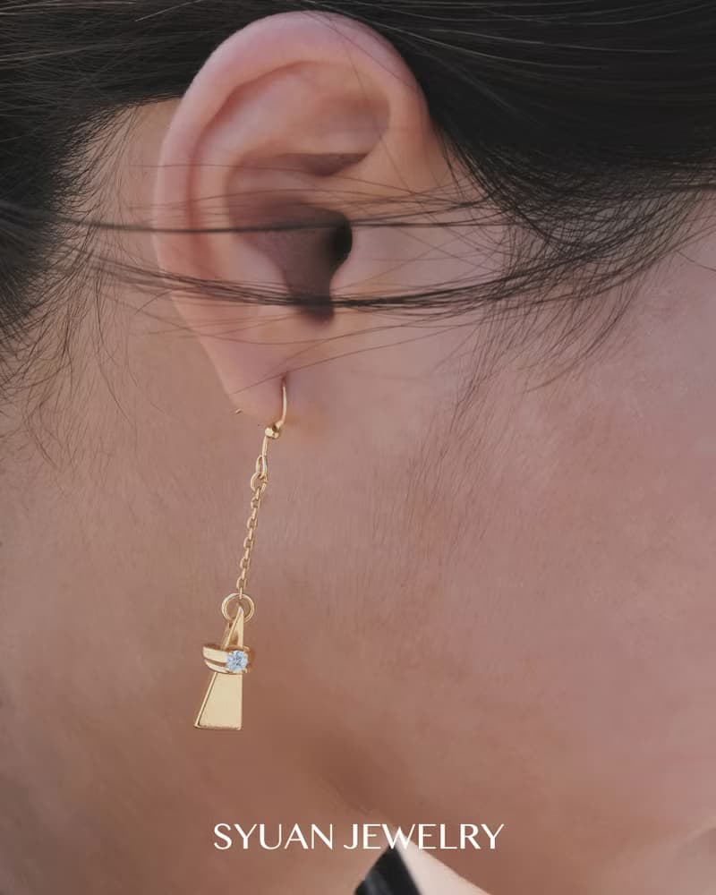 Pyramid 金字塔— 金字塔鋯石項鍊生日 情人節禮物