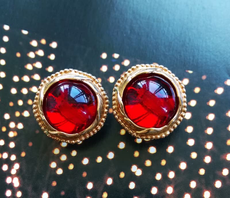 Vintage Jewelry 西洋古董飾品 SWAROVSKI 開窗紅玻璃 針式耳環