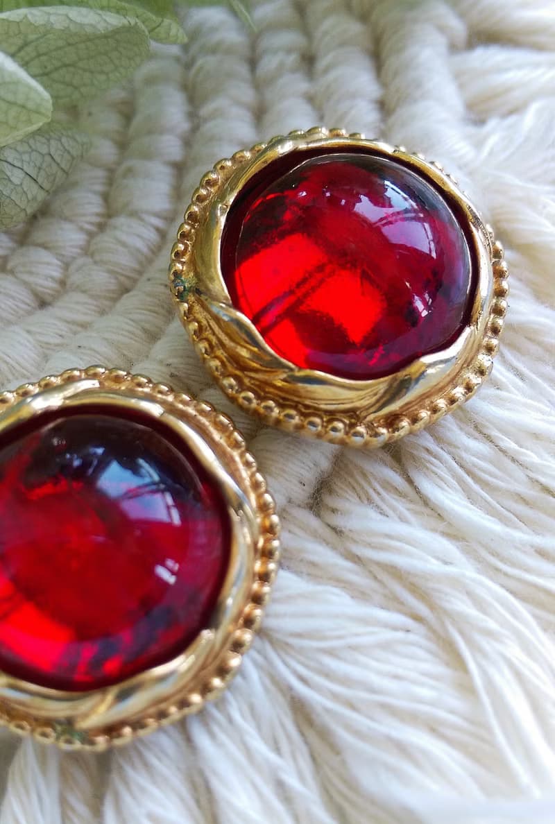 Vintage Jewelry 西洋古董飾品 SWAROVSKI 開窗紅玻璃 針式耳環