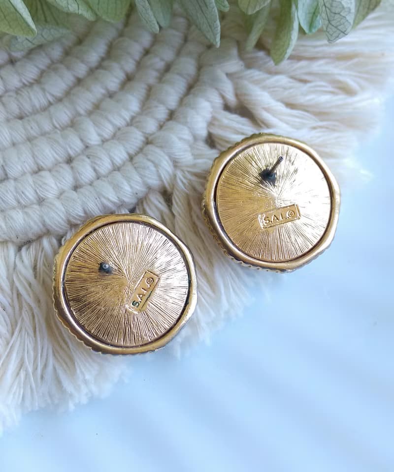 Vintage Jewelry 西洋古董飾品 SWAROVSKI 開窗紅玻璃 針式耳環
