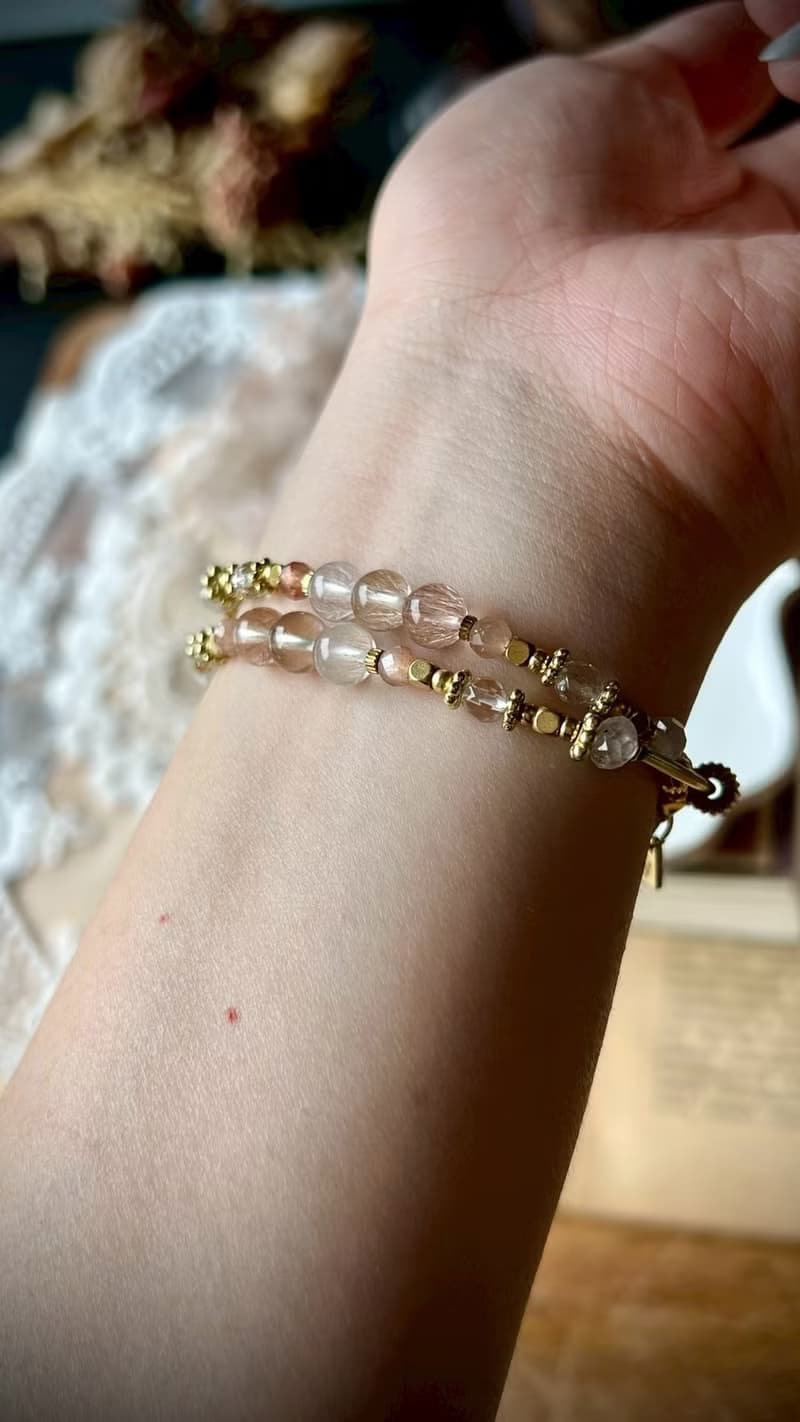 -耳畔呢喃 -天然水晶手鏈/黃銅手鍊