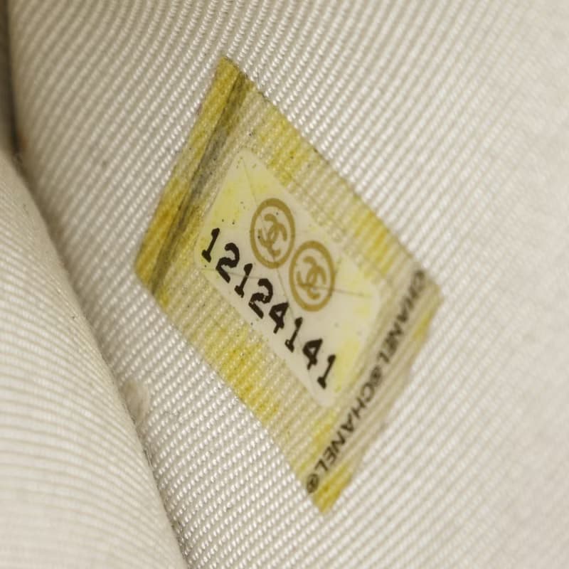 【日本直送】シャネル CHANEL ココマーク 三つ折り財布 キャビアスキン ピンク レディース【中古】